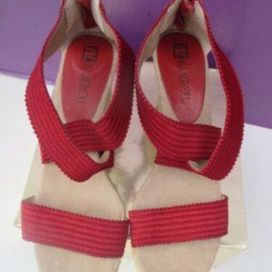 Via Neroli RED SHOES